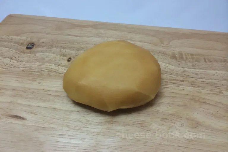 Scamorza Affumicata 外観