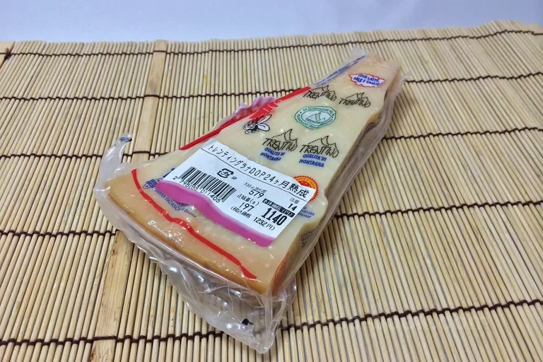 パッケージ
